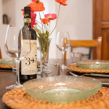 Casa di campagna Montechiaro