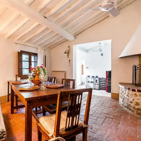 Montechiaro Country house