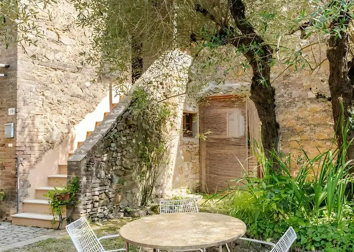 Montechiaro Country house